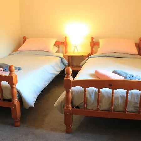 Dom wakacyjny Gites De Peyrounou 4-Bed House In Lacapelle-Biron Lacapelle-Biron