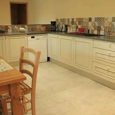 Gites De Peyrounou 4-Bed House In Lacapelle-Biron Lacapelle-Biron